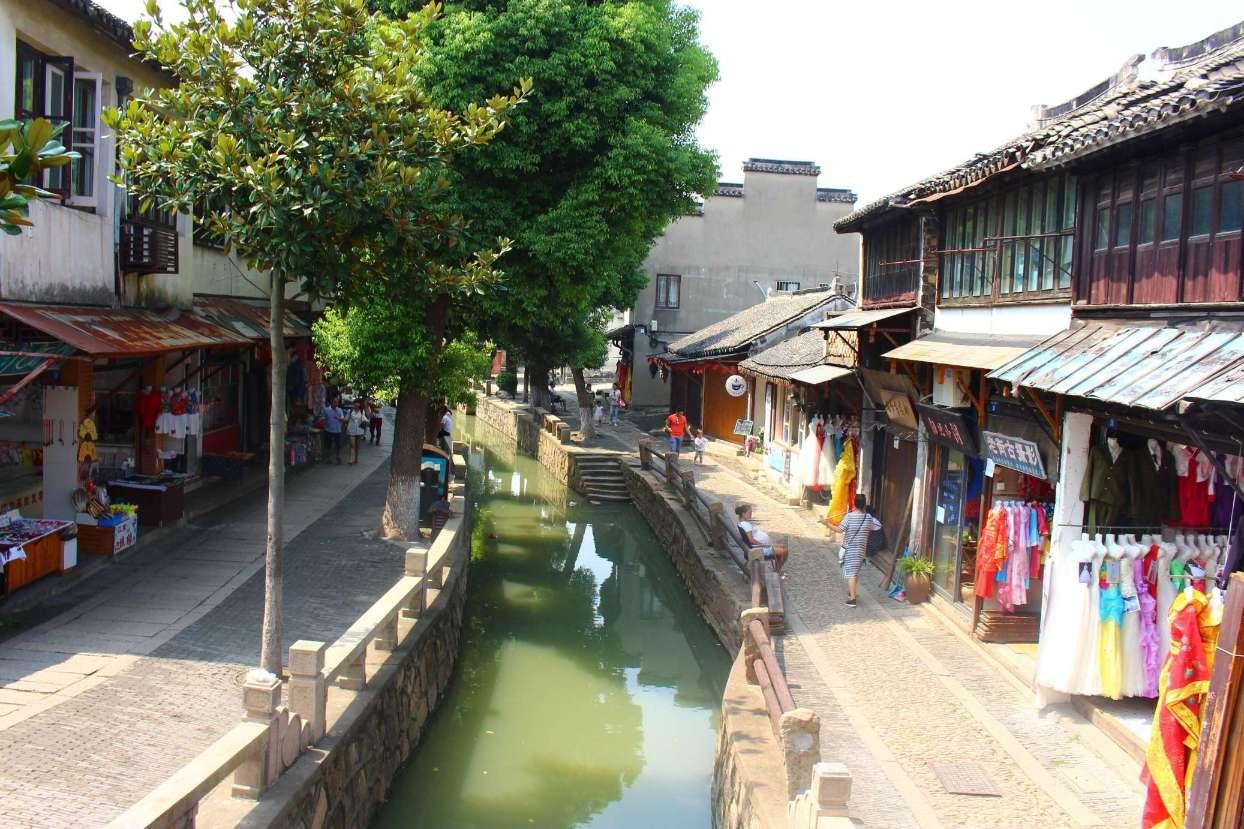逃离复古建筑
